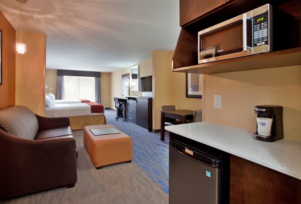 Holiday Inn Express & Suites St Louis Airport , MO 63134 near Lambert-saint Louis International Airport View Point 23