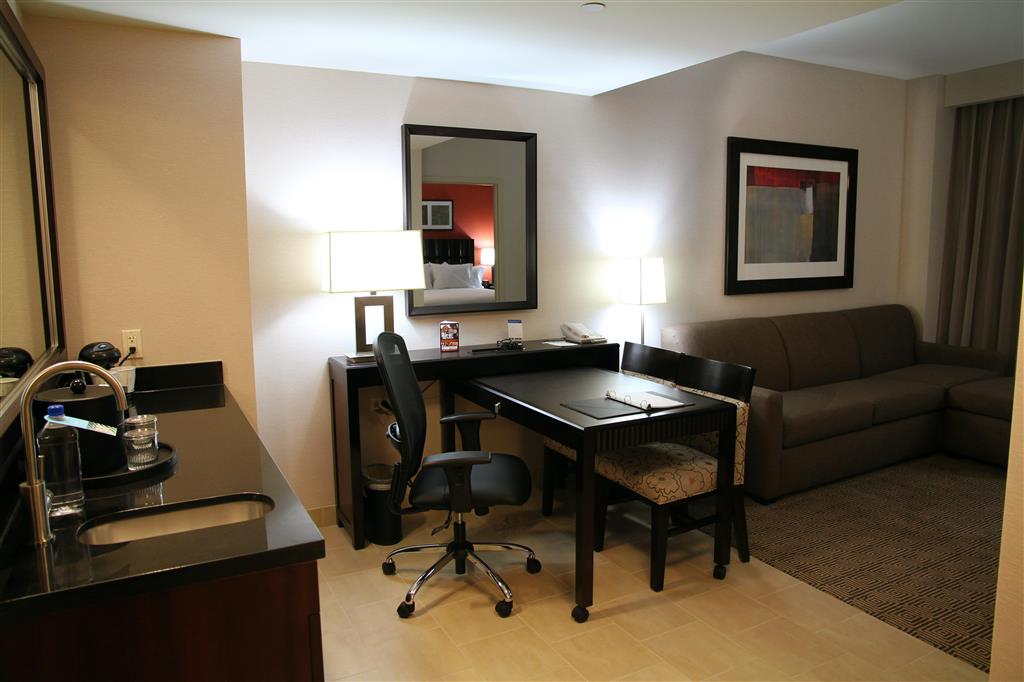 Embassy Suites by Hilton Ontario Airport , CA 91761 near Ontario International Airport View Point 17