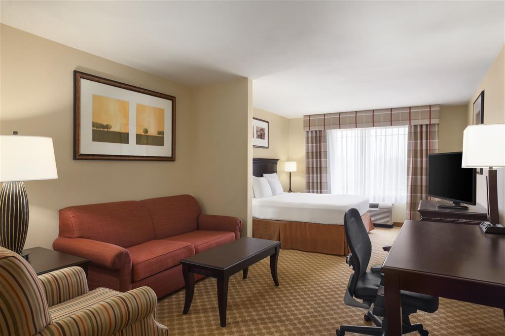 Country Inn & Suites by Radisson, Ontario at Ontario Mills, CA , CA 91764 near Ontario International Airport View Point 15