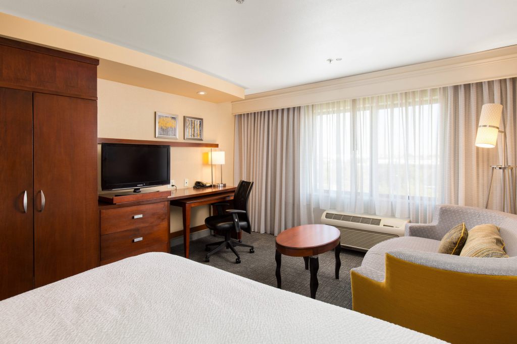 Courtyard by Marriott Rancho Cucamonga , CA 91730 near Ontario International Airport View Point 25