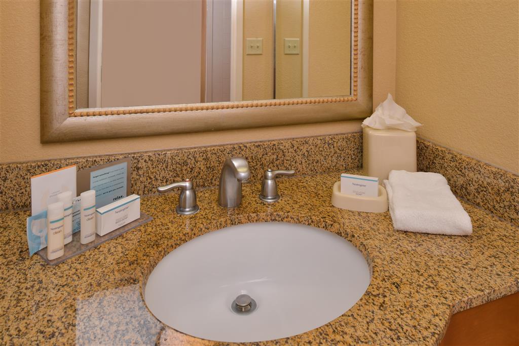 Hampton Inn & Suites Tampa-East/Casino/Fairgrounds , FL 33584 near Tampa International Airport View Point 19