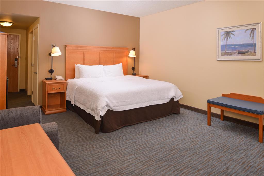 Hampton Inn & Suites Tampa-East/Casino/Fairgrounds , FL 33584 near Tampa International Airport View Point 20