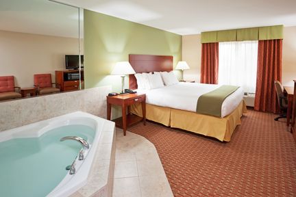 Holiday Inn Express & Suites Niagara Falls , NY 14304 near Niagara Falls International Airport View Point 18