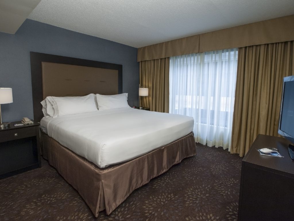 Holiday Inn Express & Suites Buffalo Airport, an IHG Hotel , NY 14225 near Buffalo Niagara International Airport View Point 23