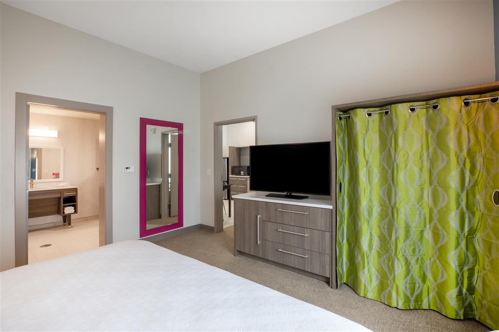 Home2 Suites by Hilton Houston IAH Airport Beltway 8 , TX 77060 near George Bush Intercontinental Airport View Point 23