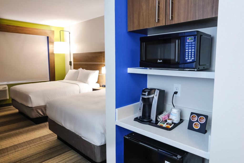 Holiday Inn Express & Suites Houston IAH - Beltway 8 , TX 77032 near George Bush Intercontinental Airport View Point 34