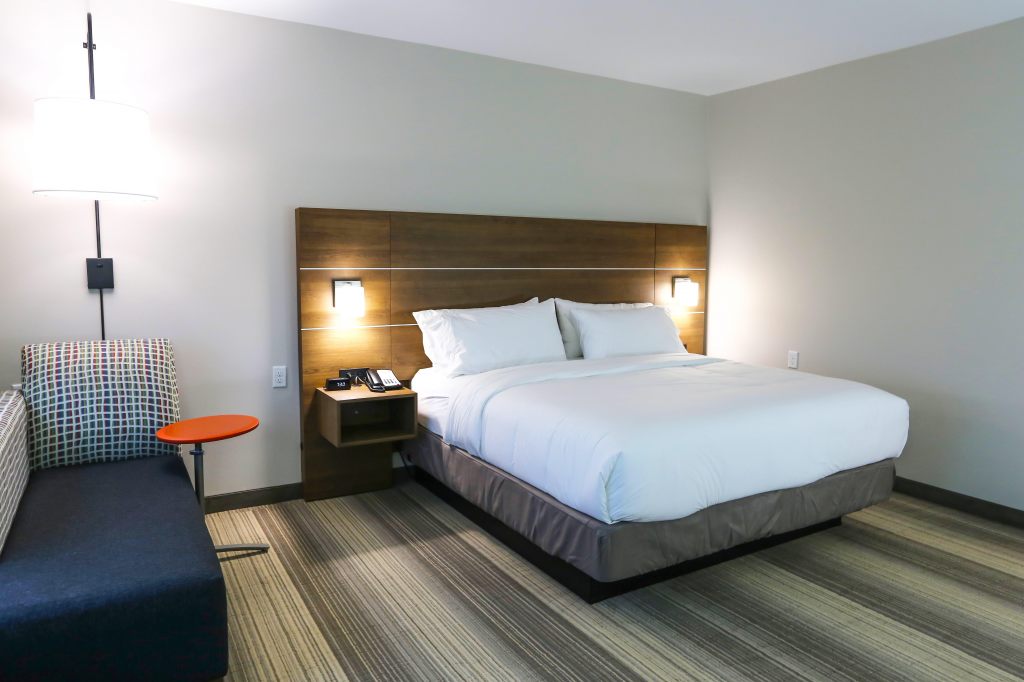 Holiday Inn Express & Suites Houston IAH - Beltway 8 , TX 77032 near George Bush Intercontinental Airport View Point 36