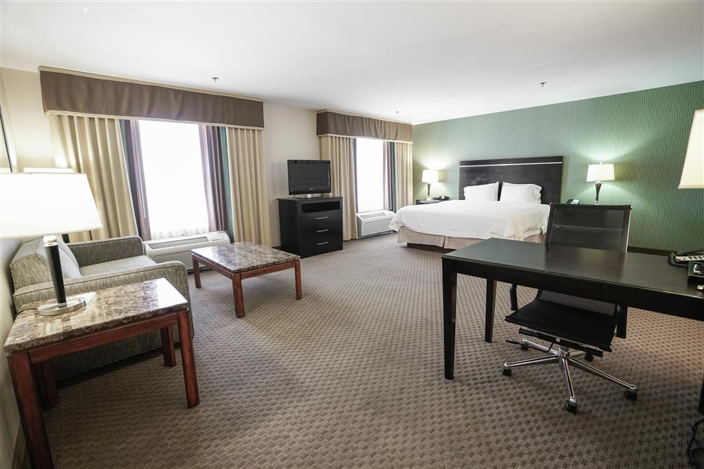 Hampton Inn & Suites Las Vegas Airport , NV 89119 near Mccarran International Airport View Point 35