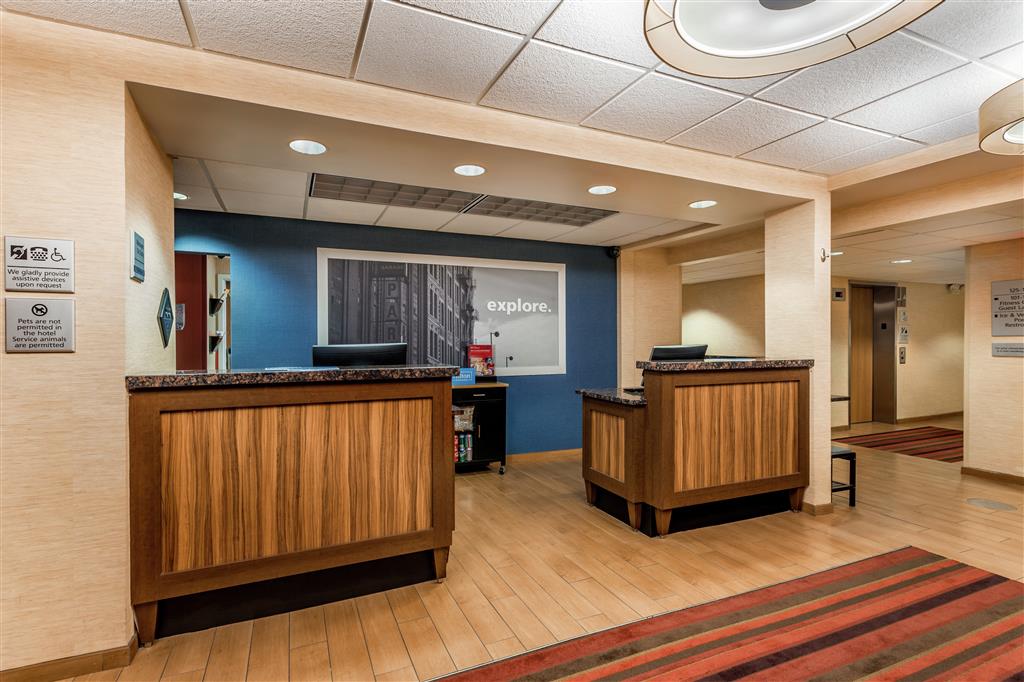 Hampton Inn Milwaukee-Airport , WI 53221 near General Mitchell International Airport View Point 5