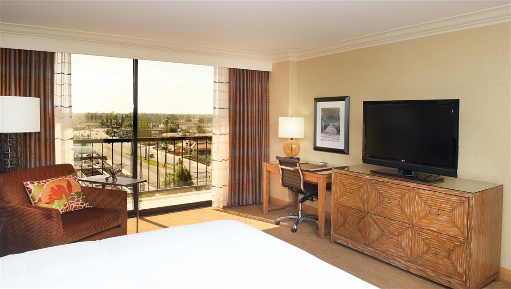 Hilton Orange County/Costa Mesa , CA 92626 near John Wayne Airport (orange County Airport) View Point 28