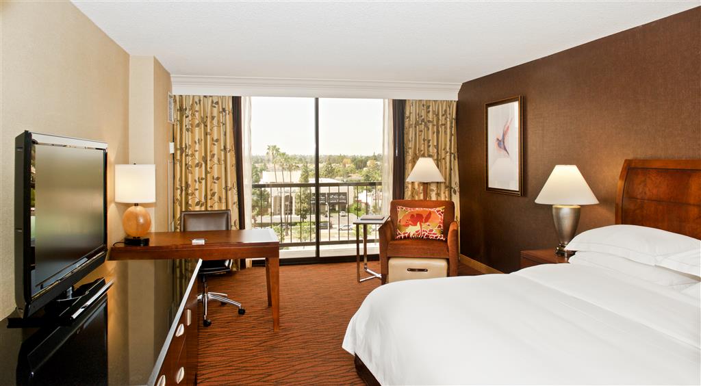 Hilton Orange County/Costa Mesa , CA 92626 near John Wayne Airport (orange County Airport) View Point 41