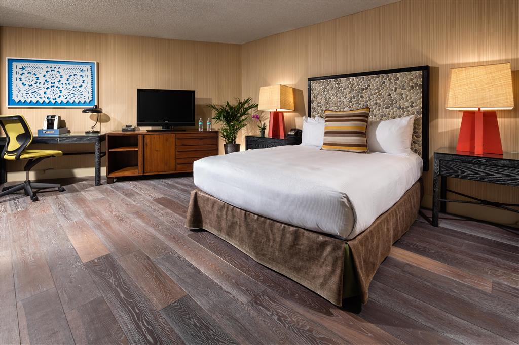 Hotel Maya - a DoubleTree by Hilton Hotel , CA 90802 near Long Beach Airport View Point 25