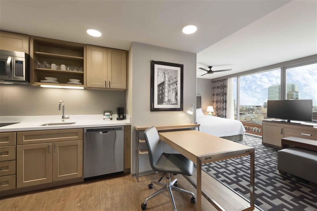 HOMEWOOD SUITES CHICAGO WEST LOOP , IL 60661 near Ohare International Airport View Point 11