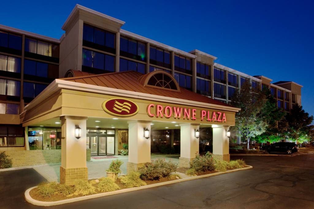 Crowne Plaza Cleveland Airport, an IHG Hotel , OH 44130 near Cleveland Hopkins International Airport View Point 3