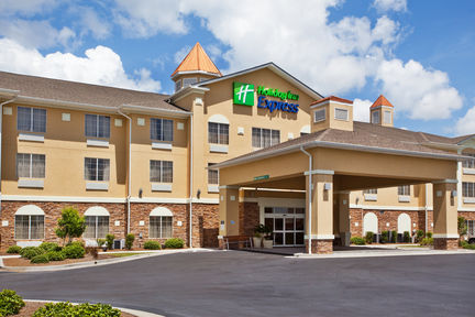 Holiday Inn Express Savannah Airport