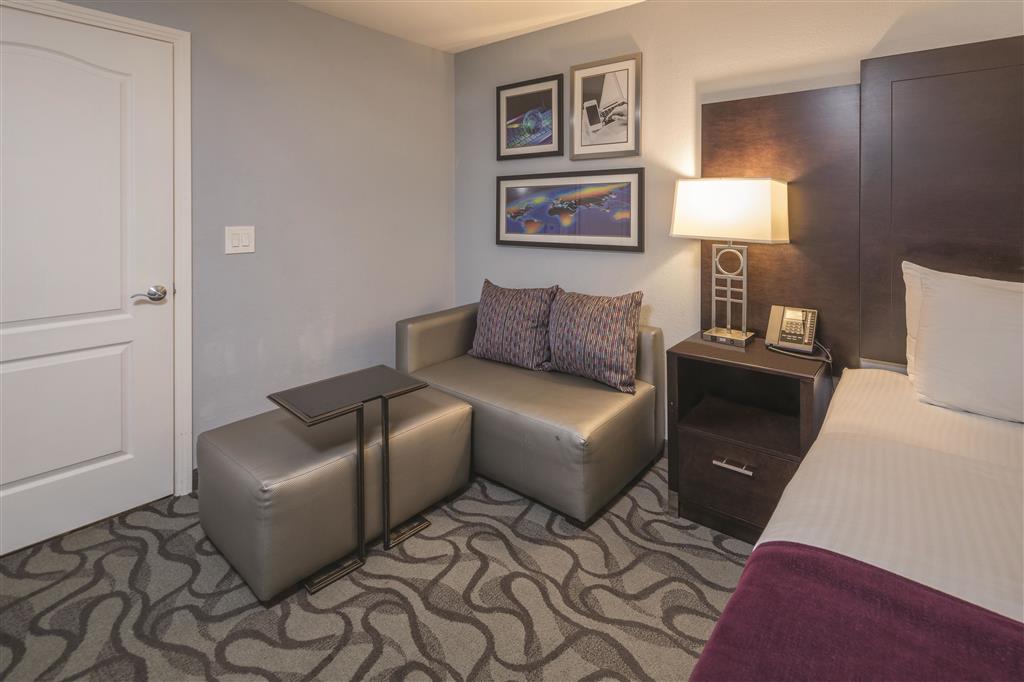 La Quinta by Wyndham San Jose Airport , CA 95131 near Norman Y. Mineta San Jose Intl Airport View Point 31