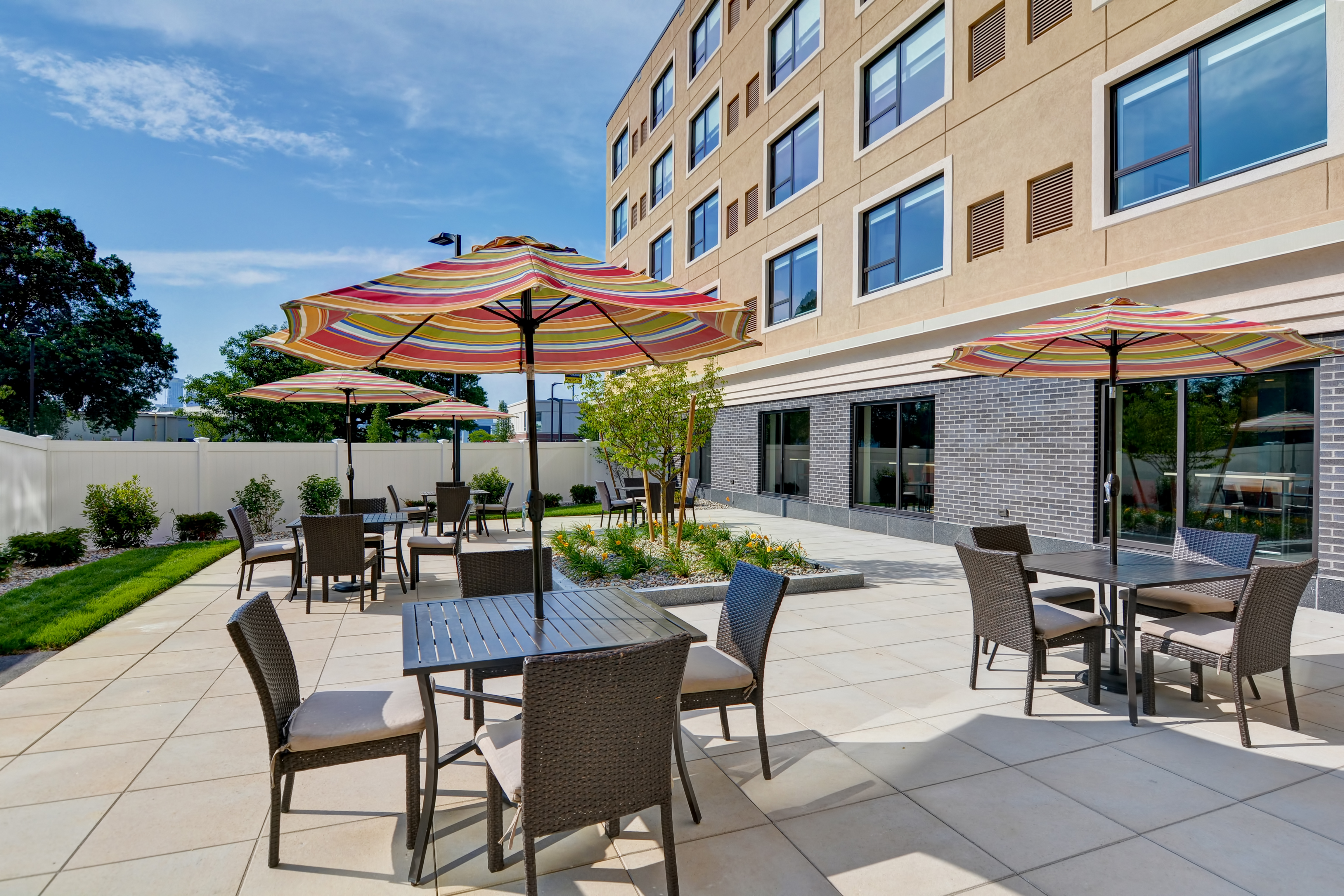 Holiday Inn Express Boston, an IHG Hotel , MA 02125 near Boston Logan International Airport View Point 2