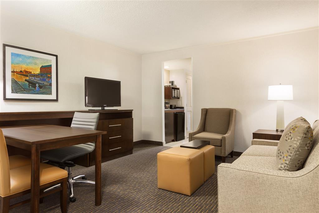 Embassy Suites by Hilton Baltimore at BWI Airport , MD 21090 near Baltimore-washington International Thurgood Marshall Airport View Point 41