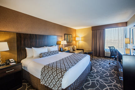 Crowne Plaza Newark Airport, an IHG Hotel , NJ 07201 near Newark Liberty International Airport View Point 23