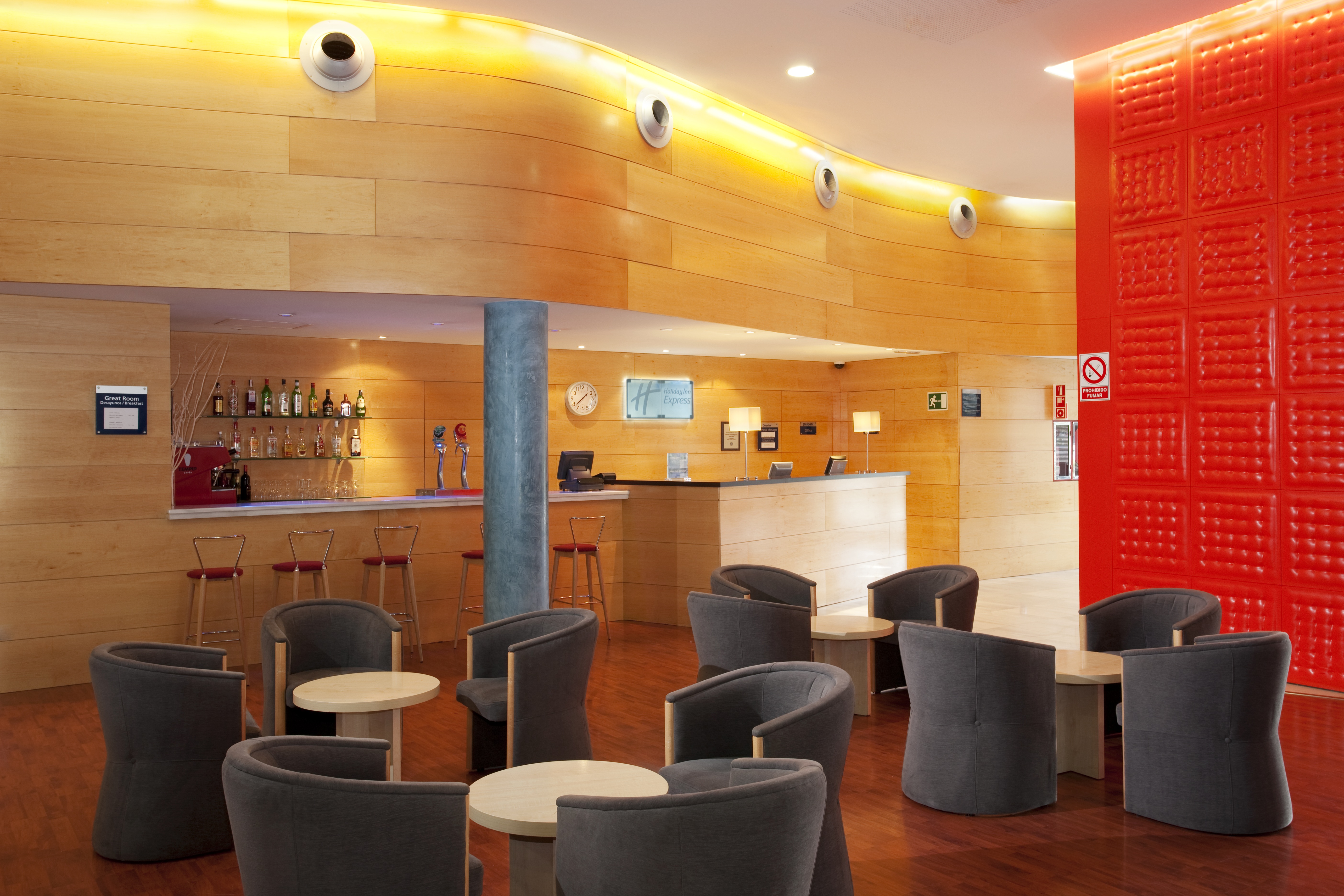 Holiday Inn Express Molins de Rei, an IHG Hotel ,  08750 near Barcelona El Prat Airport View Point 11