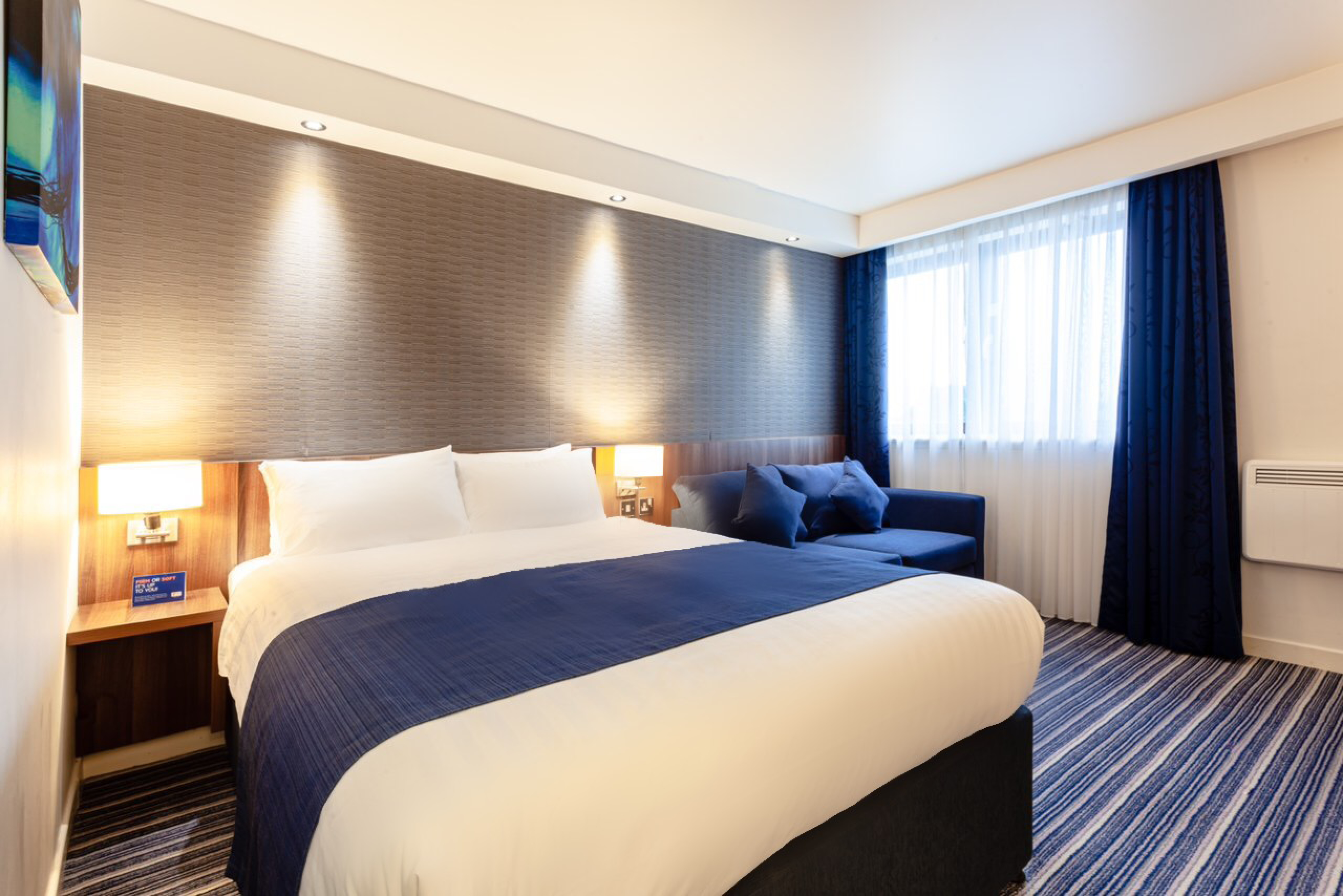 Holiday Inn Express Edinburgh Airport, an IHG Hotel ,  EH28 8AU near  Edinburgh Airport View Point 41