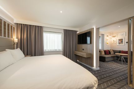 Holiday Inn London-Shepperton, an IHG Hotel ,  TW17 8NP near Heathrow Airport View Point 28