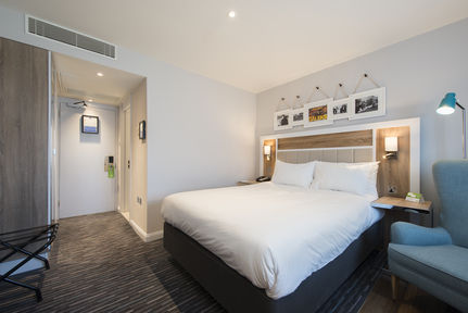 Holiday Inn London-Shepperton, an IHG Hotel ,  TW17 8NP near Heathrow Airport View Point 38