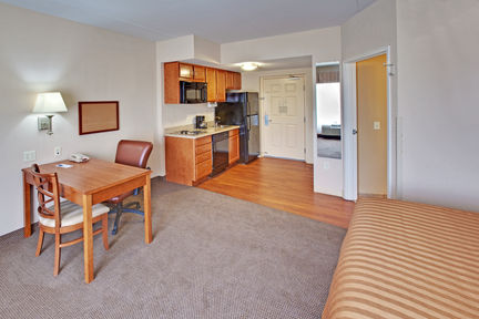 Candlewood Suites Omaha Airport, an IHG Hotel , NE 68110 near Eppley Airfield View Point 13