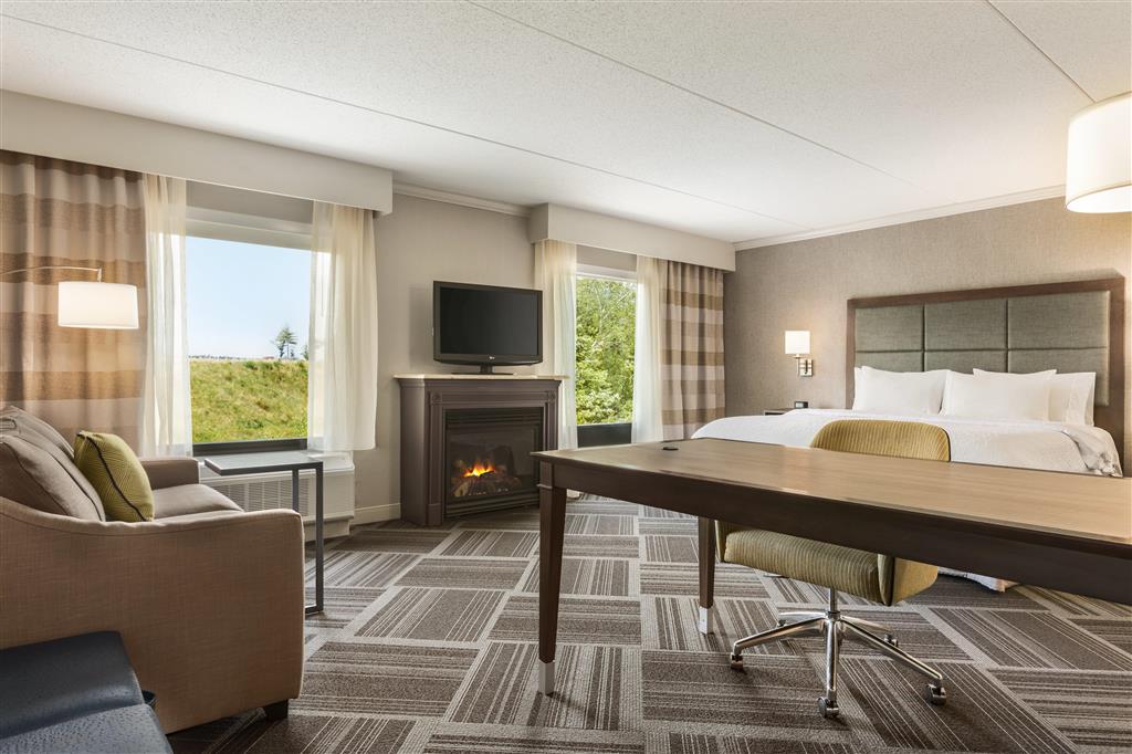 Hampton Inn & Suites Manchester-Bedford , NH 03110 near Manchester-boston Regional Airport View Point 15