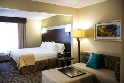 Holiday Inn El Paso Airport, an IHG Hotel , TX 79925 near El Paso International Airport View Point 23