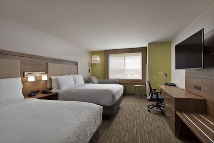 Holiday Inn Express & Suites - Portland Airport - Cascade Stn, an IHG Hotel , OR 97220 near Portland International Airport View Point 22