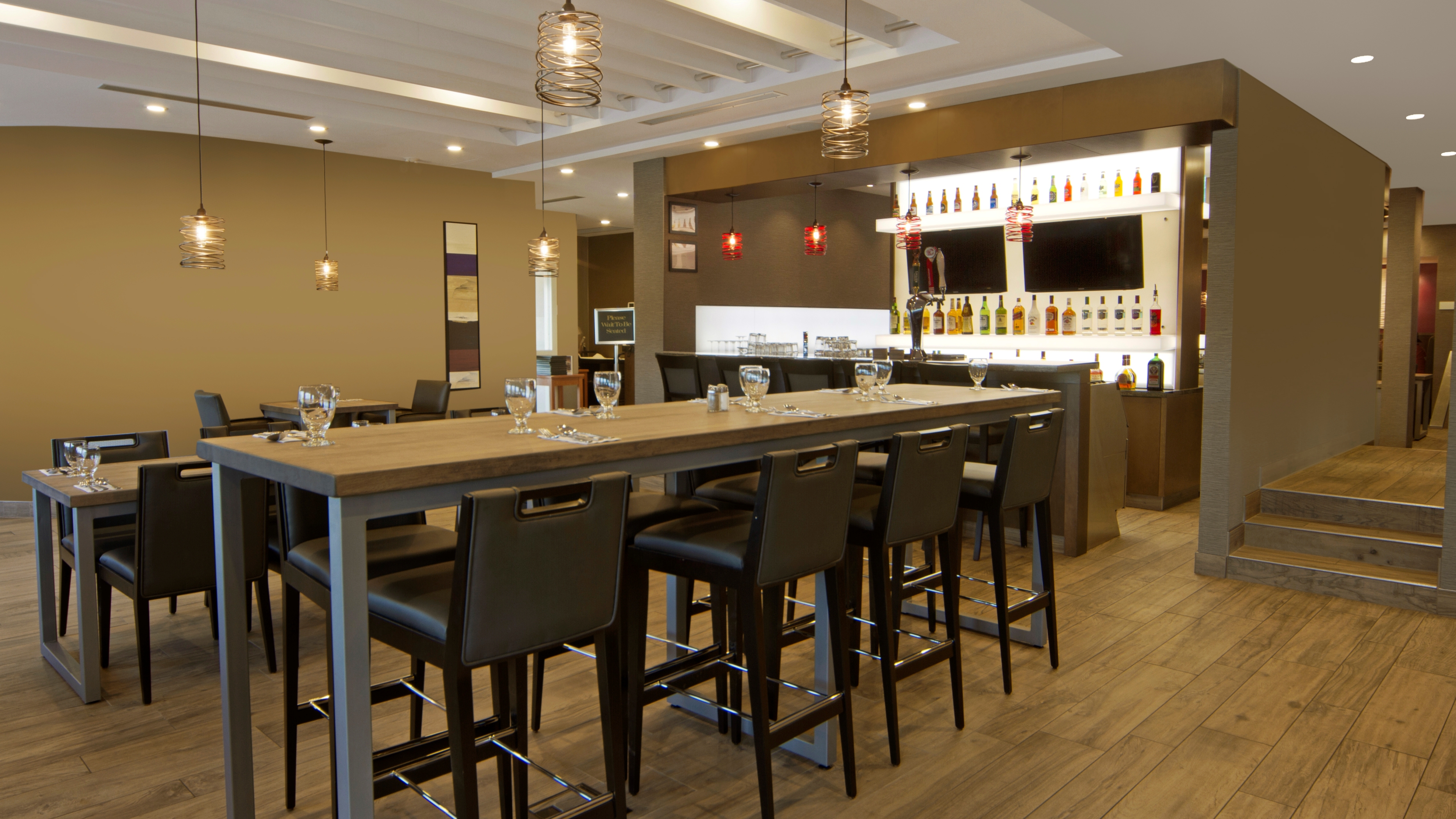 Holiday Inn Calgary Airport, an IHG Hotel , AB T2E 7T7 near Calgary International Airport View Point 11