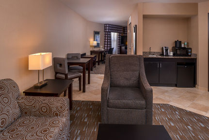 Holiday Inn Ontario Airport - California, an IHG Hotel , CA 91764 near Ontario International Airport View Point 21