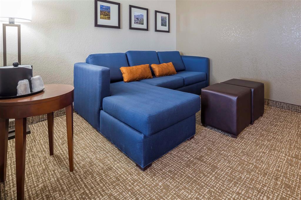 Comfort Suites El Paso Airport , TX 79925 near El Paso International Airport View Point 17