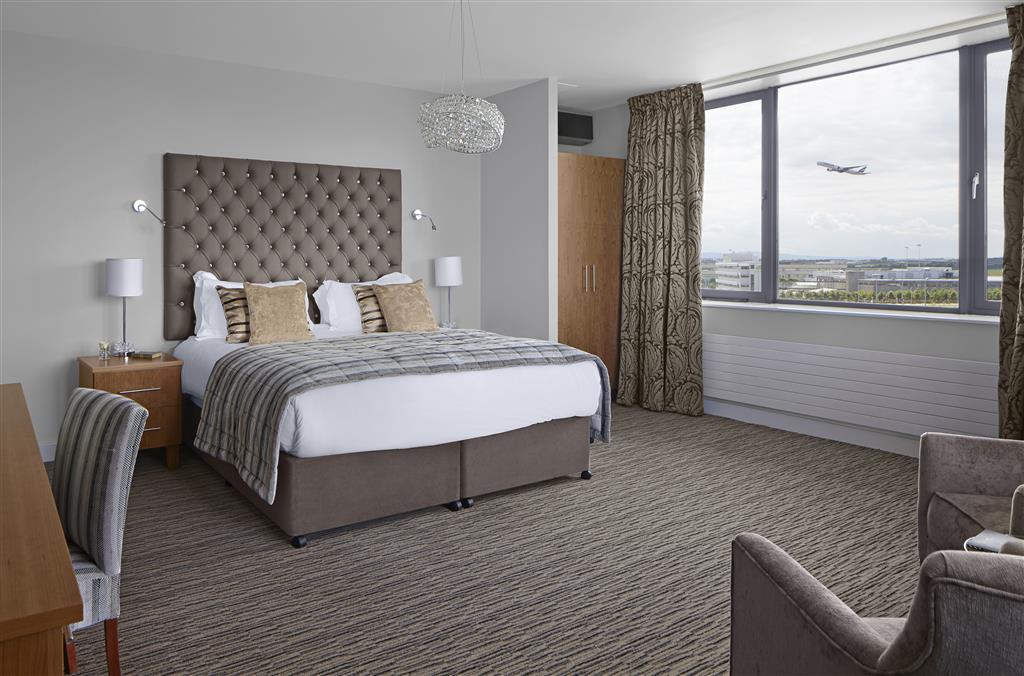 Radisson BLU Hotel Dublin Airport ,   near Dublin Airport View Point 41