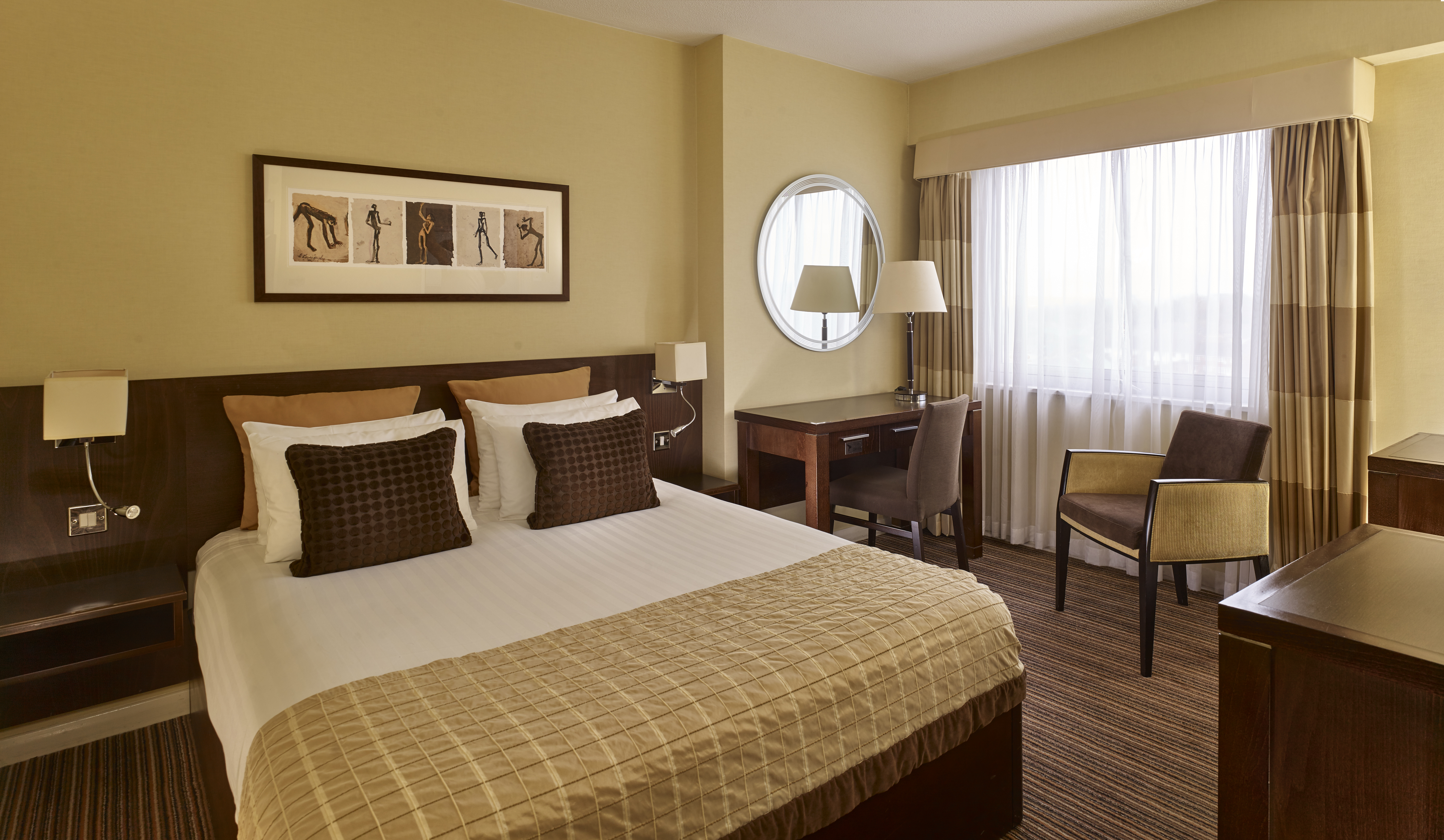 Crowne Plaza London - Gatwick Airport, an IHG Hotel ,  RH11 7SX near Gatwick Airport View Point 21