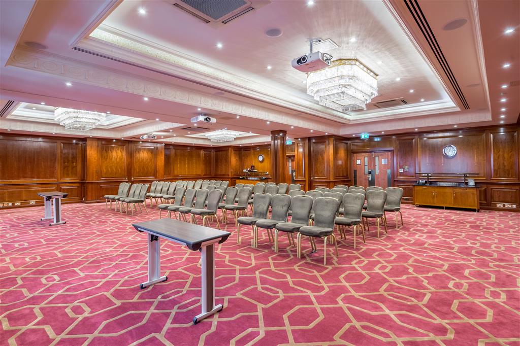 Radisson Blu Edwardian Heathrow Hotel & Conference Centre, London ,  UB3 5AW near Heathrow Airport View Point 6