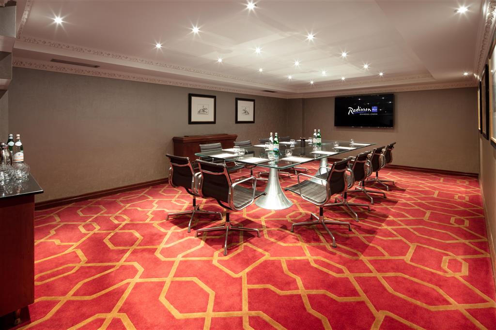 Radisson Blu Edwardian Heathrow Hotel & Conference Centre, London ,  UB3 5AW near Heathrow Airport View Point 13