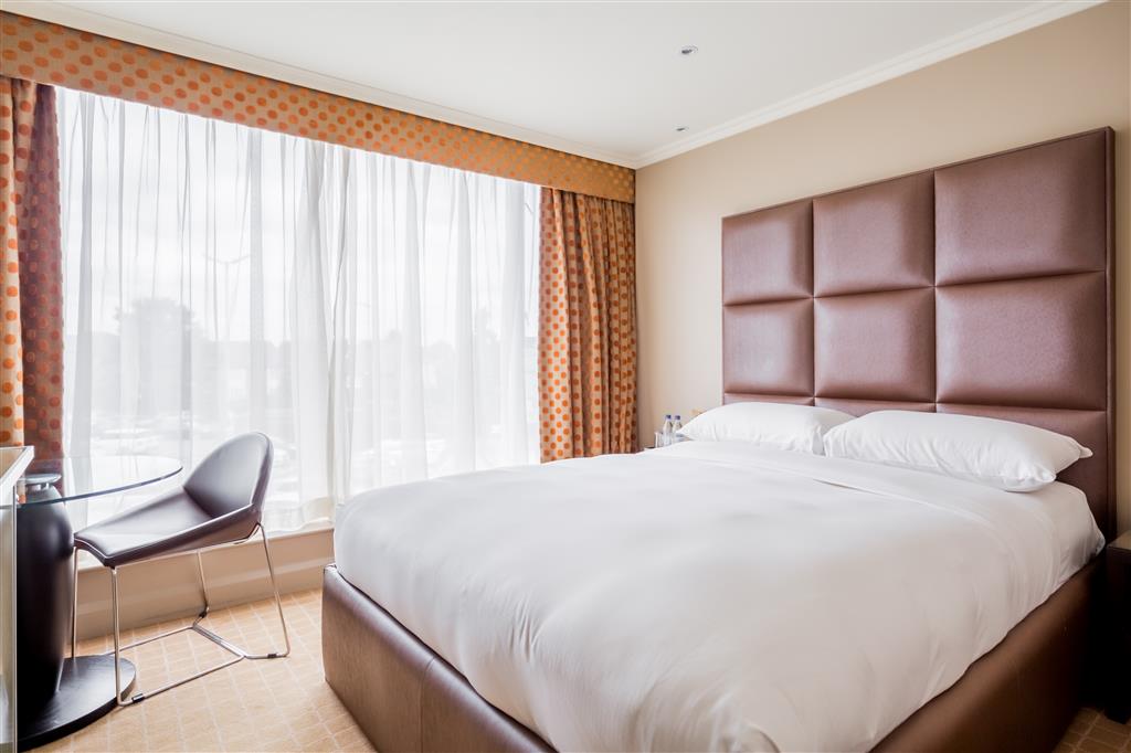 Radisson Blu Edwardian Heathrow Hotel & Conference Centre, London ,  UB3 5AW near Heathrow Airport View Point 52