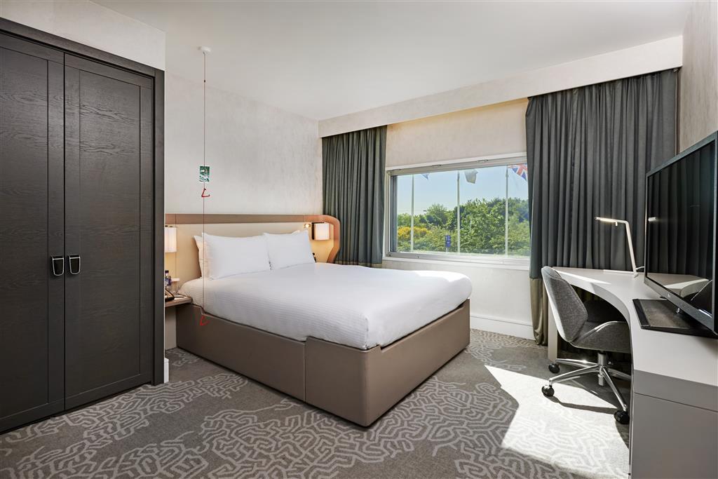 Hilton London Heathrow Airport ,  TW6 3AF near Heathrow Airport View Point 41