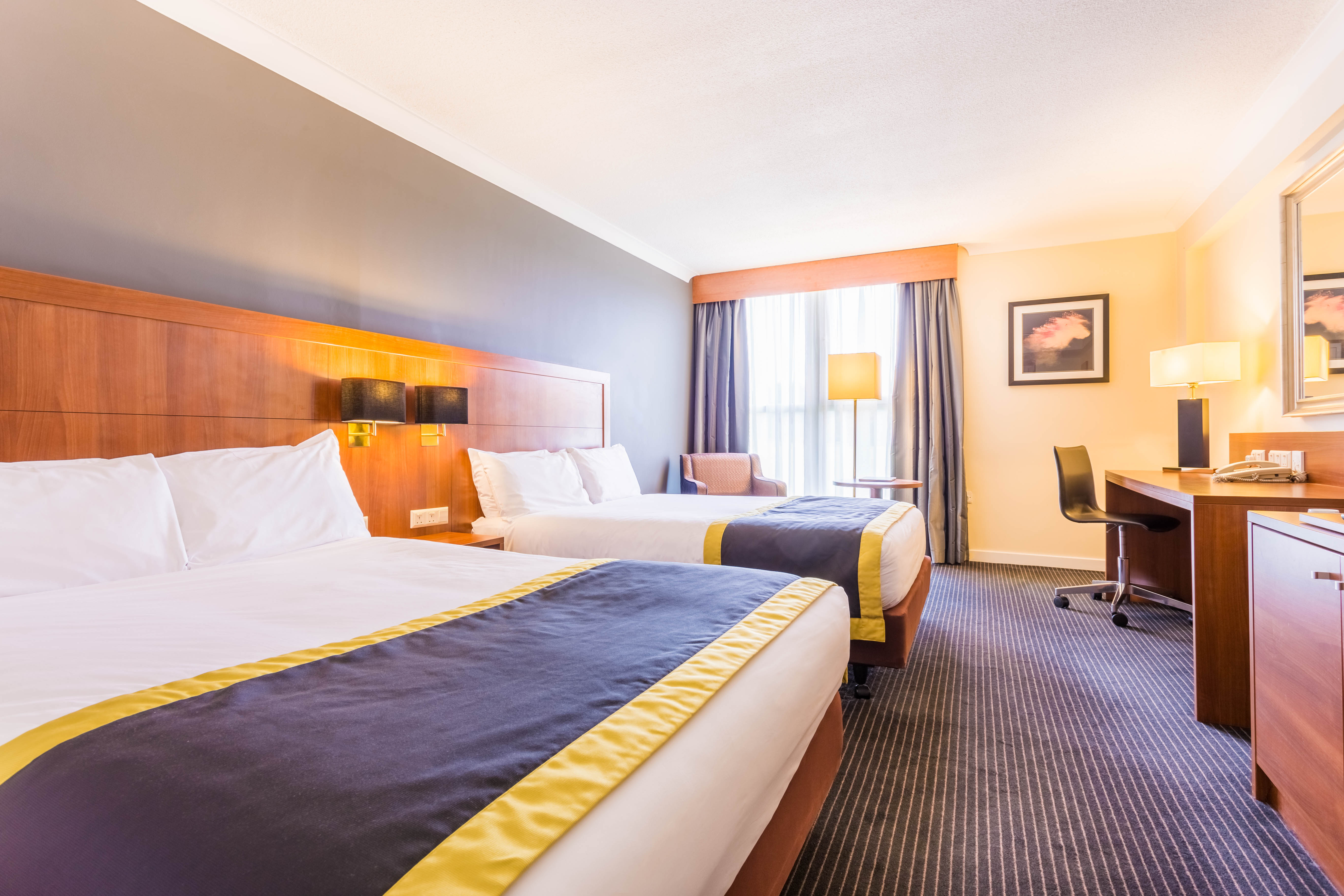 Holiday Inn Newcastle Gosforth Park, an IHG Hotel ,  NE13 6BP near  Newcastle Airport View Point 25