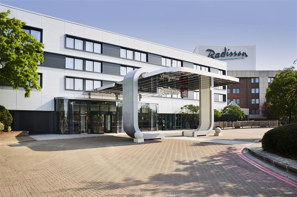 Radisson Hotel and Conference Centre London Heathrow ,  UB7 0DU near Heathrow Airport View Point 4