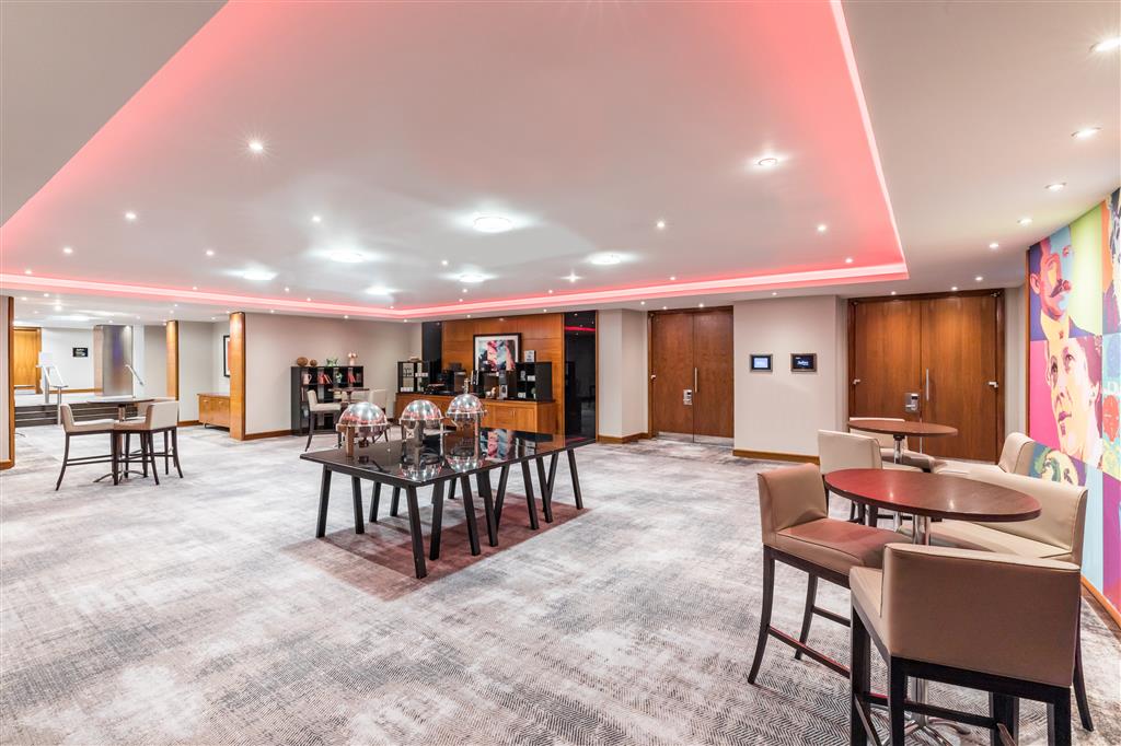 Radisson Hotel and Conference Centre London Heathrow ,  UB7 0DU near Heathrow Airport View Point 11