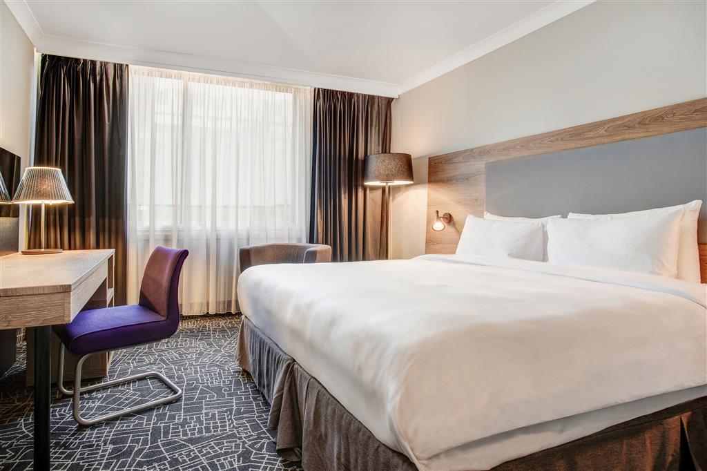 Radisson Hotel and Conference Centre London Heathrow ,  UB7 0DU near Heathrow Airport View Point 38