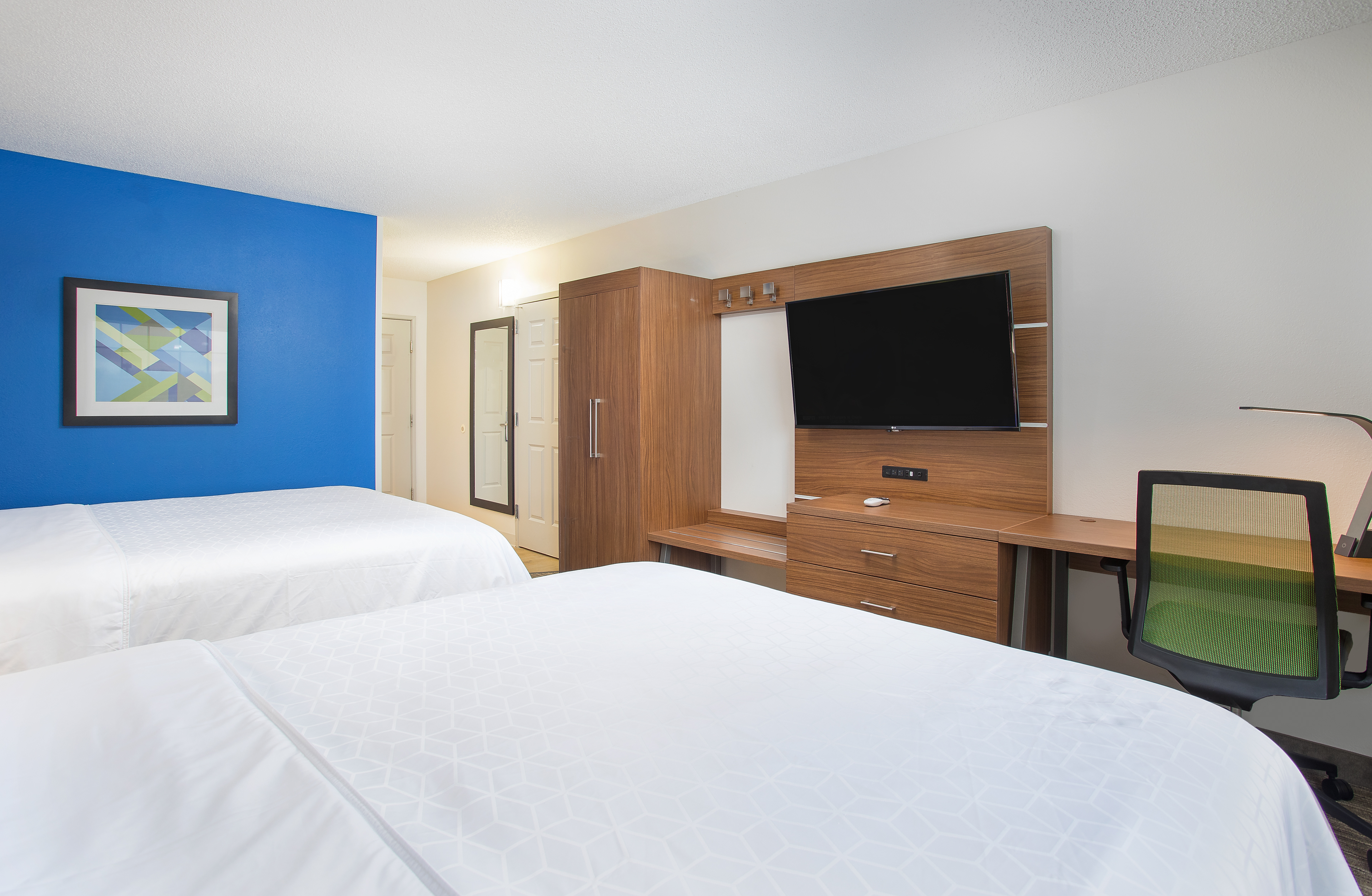 Holiday Inn Express Hotel & Suites Alcoa Knoxville Airport, an IHG Hotel , TN 37701 near Mcghee Tyson Airport View Point 29