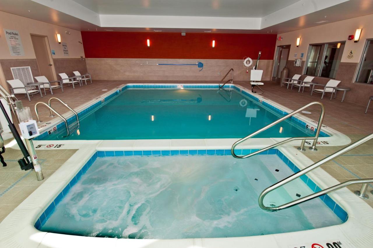 Holiday Inn Express Columbus Airport – Easton , OH 43219 near Port Columbus International Airport View Point 11