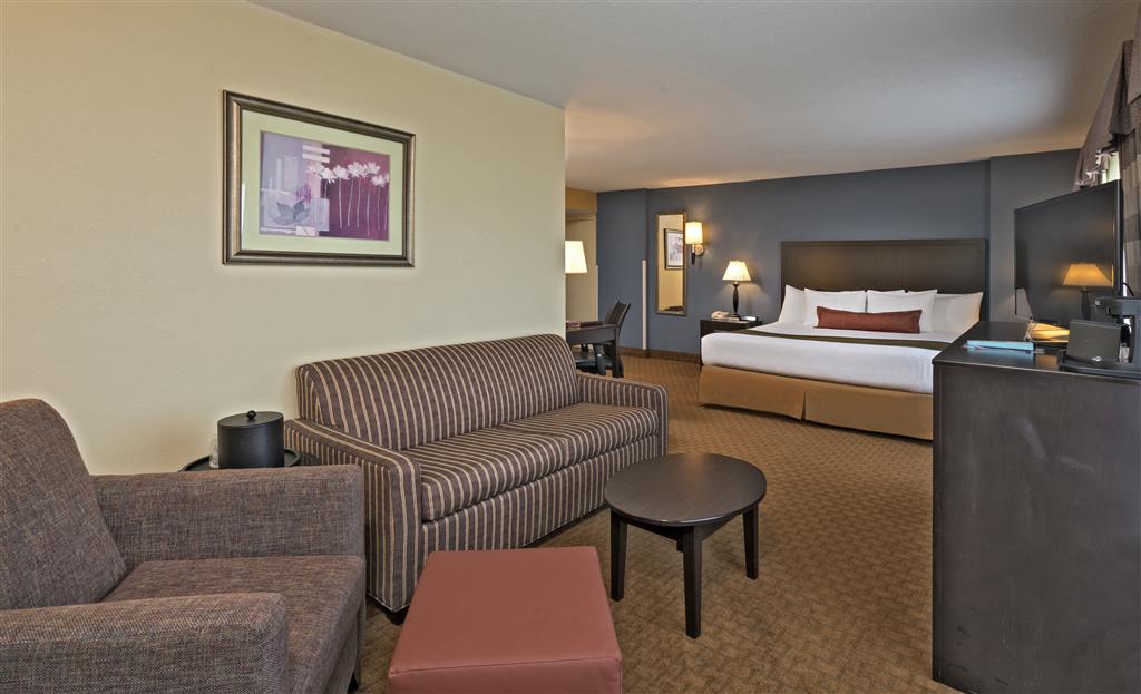 BEST WESTERN PLUS HOTEL CONFER , MD 21224 near Baltimore-washington International Thurgood Marshall Airport View Point 24