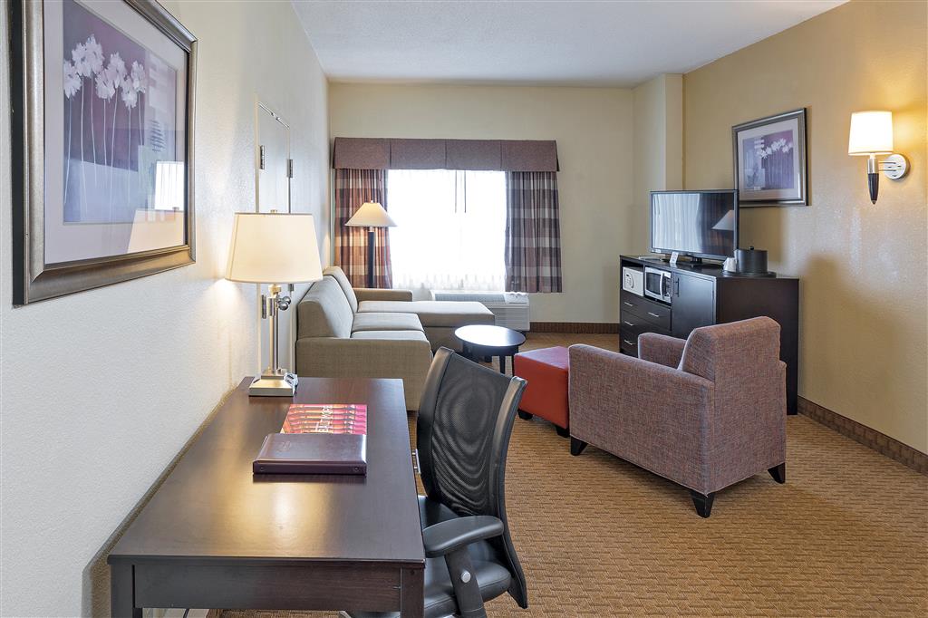 BEST WESTERN PLUS HOTEL CONFER , MD 21224 near Baltimore-washington International Thurgood Marshall Airport View Point 25