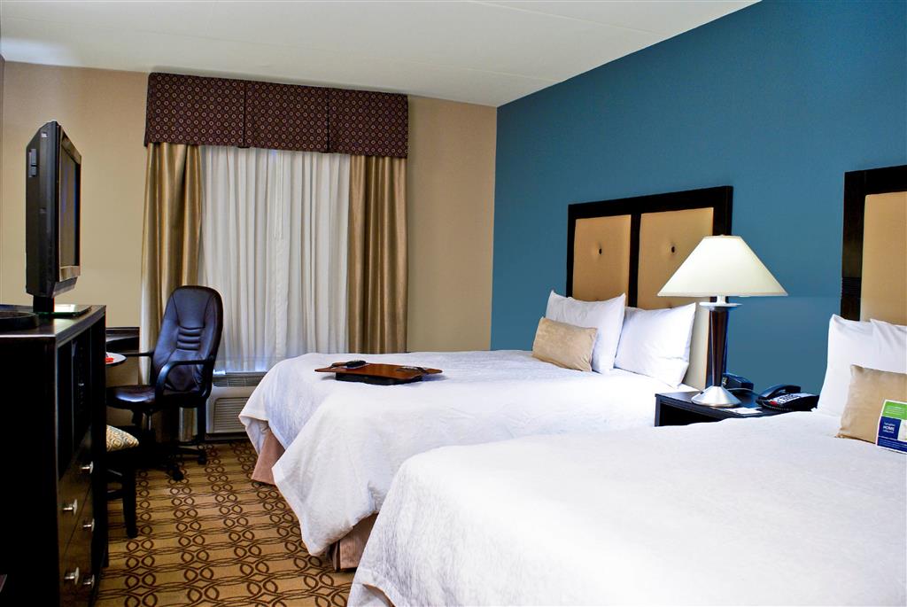 Hampton Inn & Suites Charlotte-Airport , NC 28214 near Charlotte/douglas International Airport View Point 17