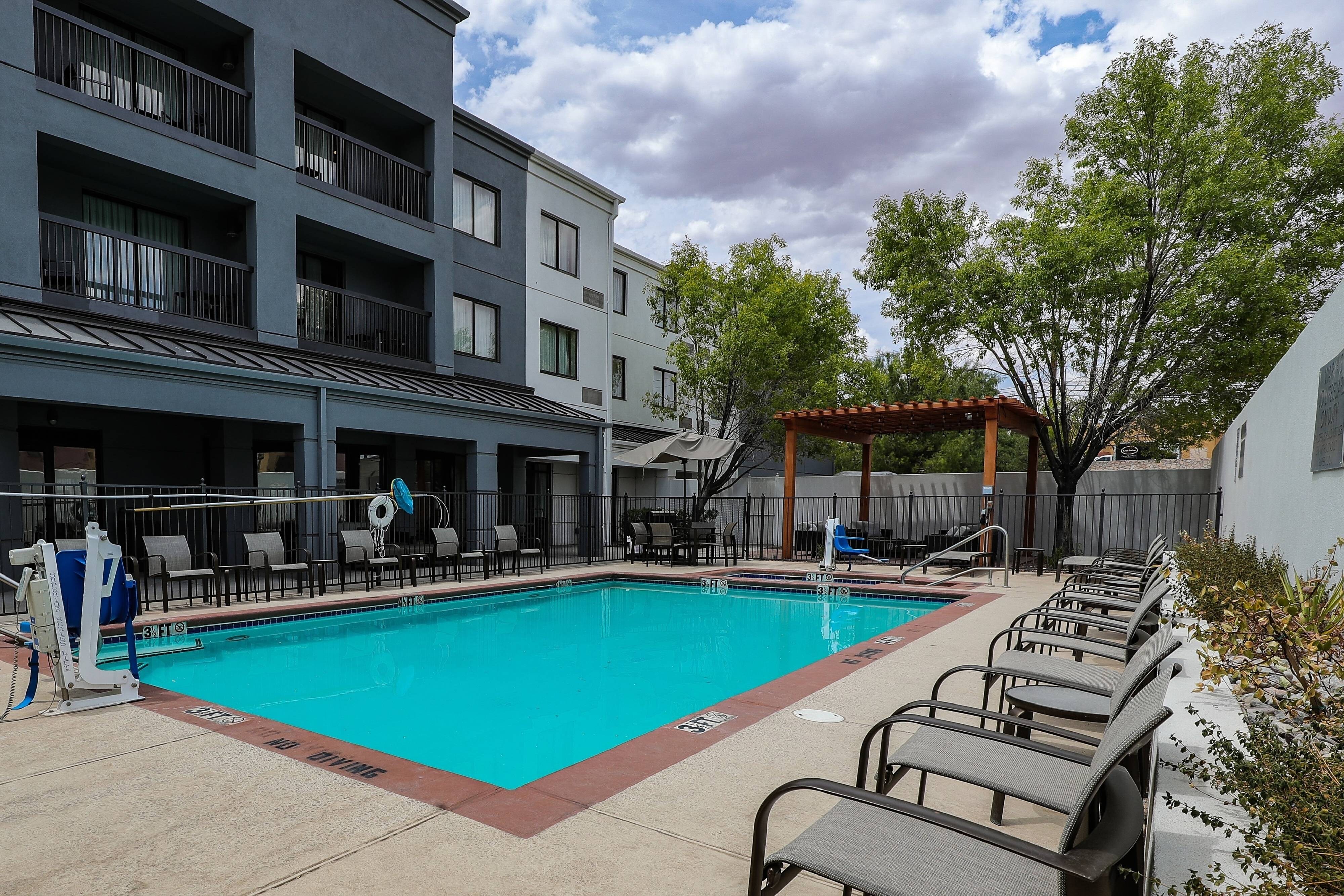 Courtyard El Paso Airport , TX 79925 near El Paso International Airport View Point 9